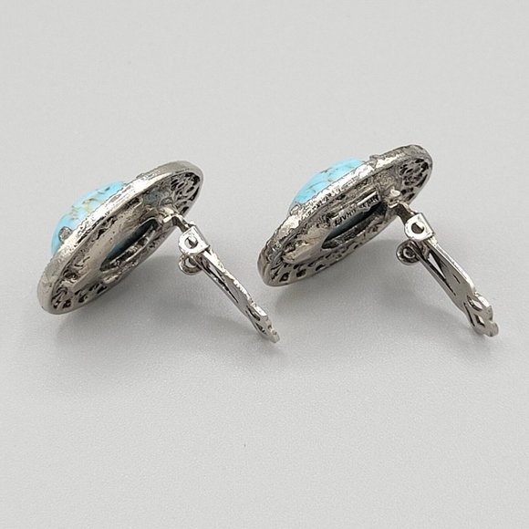 Hollycraft Blue Howlite Stone Silver Tone Filigree Accent Clip On Earrings - Picture 5 of 8